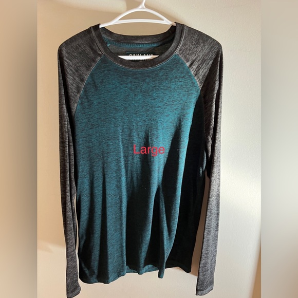 Long sleeve shirt - Picture 1 of 1